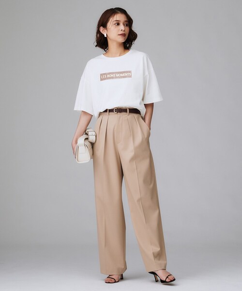 UNTITLED（アンタイトル）の「【コットン100/ゆったり/ショート丈/洗える】ベロアロゴTシャツ（Tシャツ/カットソー・レディース・ホワイト系8/ベージュ系/ホワイト系3・48/44/04/02/00）」の16枚目の写真