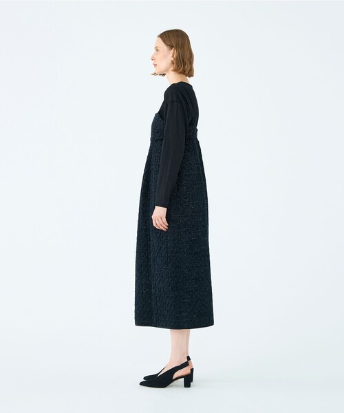 BALLSEY(ボールジィ)の「キルティングベロア コクーンキャミソールワンピース(ワンピース・レディース・ブラック/グレー・36)」の12枚目の写真