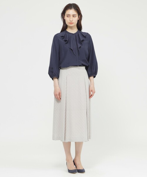 Paul Stuart(ポールスチュアート)の「【WEB・一部店舗限定/ウォッシャブル】トライアングルプリント スカート(スカート・レディース・グレー・6)」の5枚目の写真