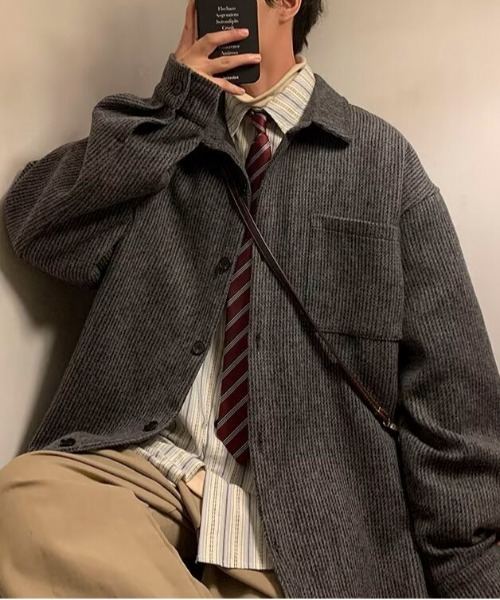 link lot(リンクロット)の「ヘリンボーンポケット付きルーズシルエットCPOジャケット(シャツ/ブラウス・メンズ・ブラック/ベージュ/グレー・M/L)」の2枚目の写真