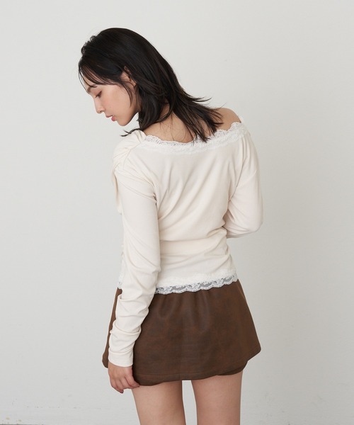 RAY CASSIN（レイカズン）の「ワンショルレースロンTシャツ（Tシャツ/カットソー・レディース・アイボリー/ブラック/グレー・FREE）」の15枚目の写真