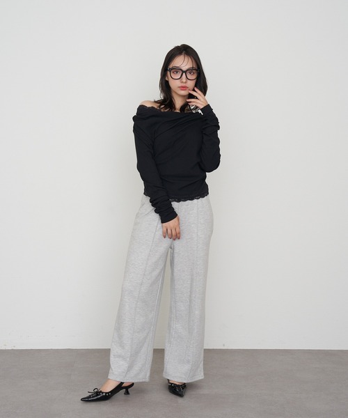 RAY CASSIN（レイカズン）の「ワンショルレースロンTシャツ（Tシャツ/カットソー・レディース・アイボリー/ブラック/グレー・FREE）」の6枚目の写真