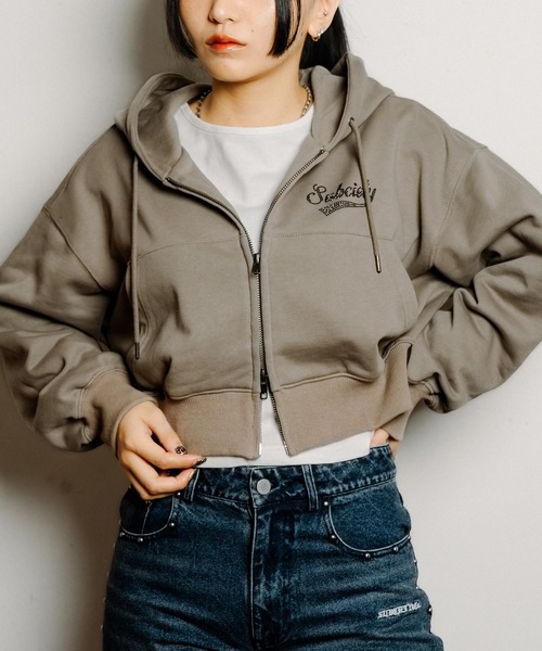 Subciety(サブサエティ)の「Rhinestone zip hoodie【WOMENS】(ベスト・レディース・ブラック/チャコールグレー/グレー・FREE)」の16枚目の写真