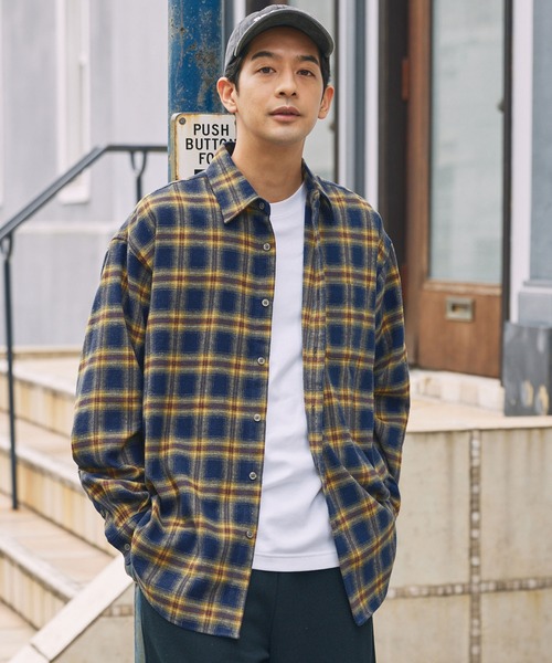 THE CRAFT CREW PRODUCTS（ザクラフトクループロダクツ）の「ウォームネル レギュラーカラー長袖チェックシャツ＜保温加工＞【THE CRAFT CREW PRODUCTS】（シャツ/ブラウス・メンズ・ベージュ/オリーブ/ネイビー/ブラック/ブラウン・M/L/S）」の5枚目の写真