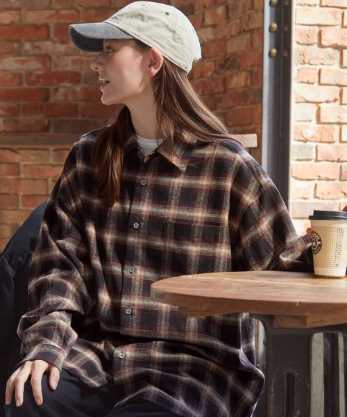 THE CRAFT CREW PRODUCTS（ザクラフトクループロダクツ）の「ウォームネル レギュラーカラー長袖チェックシャツ＜保温加工＞【THE CRAFT CREW PRODUCTS】（シャツ/ブラウス・メンズ・ベージュ/オリーブ/ネイビー/ブラック/ブラウン・M/L/S）」の2枚目の写真