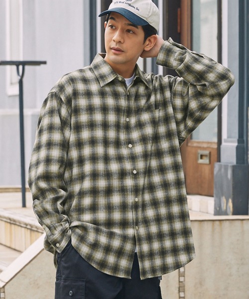 THE CRAFT CREW PRODUCTS（ザクラフトクループロダクツ）の「ウォームネル レギュラーカラー長袖チェックシャツ＜保温加工＞【THE CRAFT CREW PRODUCTS】（シャツ/ブラウス・メンズ・ベージュ/オリーブ/ネイビー/ブラック/ブラウン・M/L/S）」の4枚目の写真