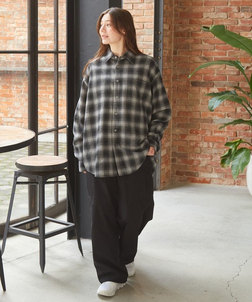 THE CRAFT CREW PRODUCTS（ザクラフトクループロダクツ）の「ウォームネル レギュラーカラー長袖チェックシャツ＜保温加工＞【THE CRAFT CREW PRODUCTS】（シャツ/ブラウス・メンズ・ベージュ/オリーブ/ネイビー/ブラック/ブラウン・M/L/S）」の6枚目の写真