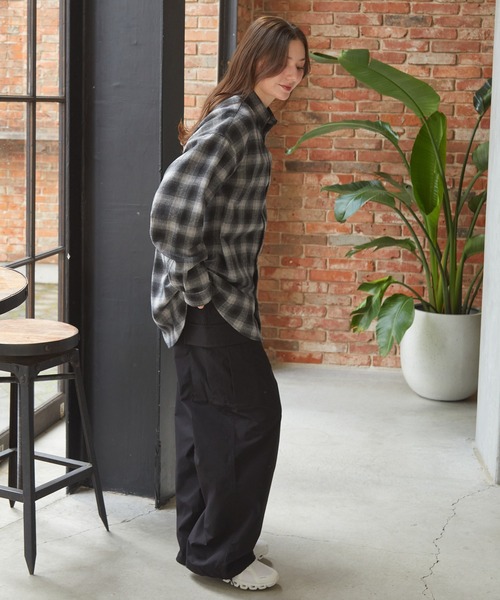 THE CRAFT CREW PRODUCTS（ザクラフトクループロダクツ）の「ウォームネル レギュラーカラー長袖チェックシャツ＜保温加工＞【THE CRAFT CREW PRODUCTS】（シャツ/ブラウス・メンズ・ベージュ/オリーブ/ネイビー/ブラック/ブラウン・M/L/S）」の7枚目の写真