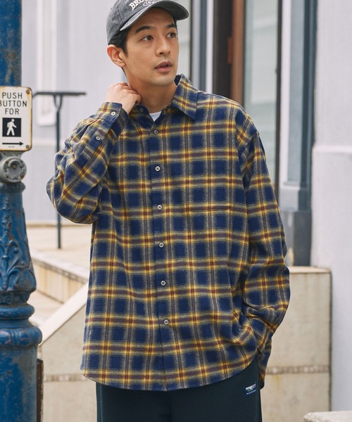 THE CRAFT CREW PRODUCTS（ザクラフトクループロダクツ）の「ウォームネル レギュラーカラー長袖チェックシャツ＜保温加工＞【THE CRAFT CREW PRODUCTS】（シャツ/ブラウス・メンズ・ベージュ/オリーブ/ネイビー/ブラック/ブラウン・M/L/S）」の14枚目の写真