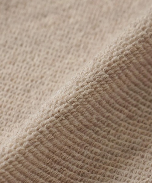 NANGA（ナンガ）の「NANGA/ナンガ ECO HYBRID MINI BOX LOGO EMBROIDERY SWEATSHIRT スウェット（スウェット・メンズ・ベージュ/オレンジ/グレー/ブラック・S/M/L/XL）」の6枚目の写真