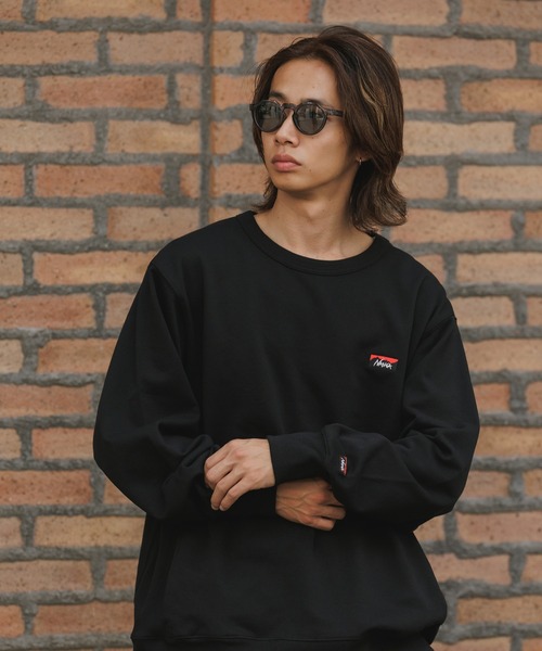 NANGA（ナンガ）の「NANGA/ナンガ ECO HYBRID MINI BOX LOGO EMBROIDERY SWEATSHIRT スウェット（スウェット・メンズ・ベージュ/オレンジ/グレー/ブラック・S/M/L/XL）」の7枚目の写真