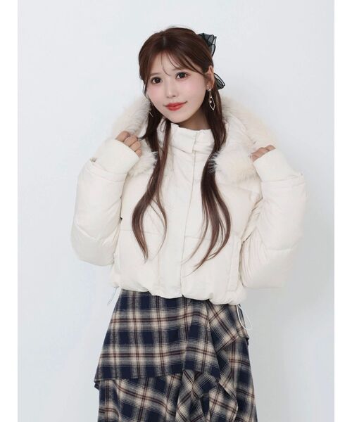 EATME（イートミー）の「フードダウンブルゾン（ブルゾン・レディース・アイボリー/ブラック・FREE）」の13枚目の写真