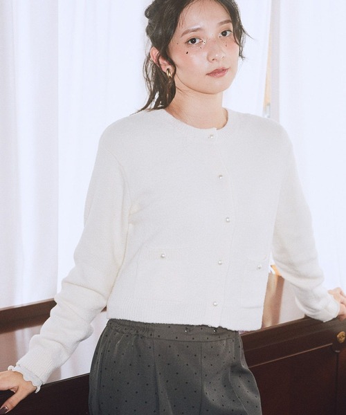 earth music&ecology（アースミュージックアンドエコロジー）の「【毛玉になりにくい】パウダーシャギークルーネックカーディガン（カーディガン/ボレロ・レディース・ボルドー/ライトグレー/ネイビー/ベージュ/アイボリー・FREE）」の2枚目の写真