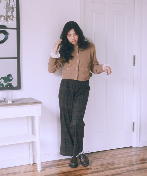 earth music&ecology（アースミュージックアンドエコロジー）の「【毛玉になりにくい】パウダーシャギークルーネックカーディガン（カーディガン/ボレロ・レディース・ボルドー/ライトグレー/ネイビー/ベージュ/アイボリー・FREE）」の8枚目の写真