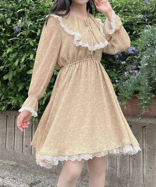 F i.n.t（フィント）の「レース使い小花柄ラッフルワンピース（ワンピース・レディース・ボルドー/マスタード・FREE）」の9枚目の写真