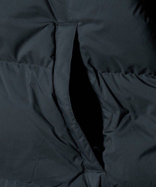 Pyrenex(ピレネックス)の「【別注】<PYRENEX>ELAURA ダウンジャケット(ダウンジャケット/コート・レディース・ブラック/ダークグレー・36/38)」の20枚目の写真