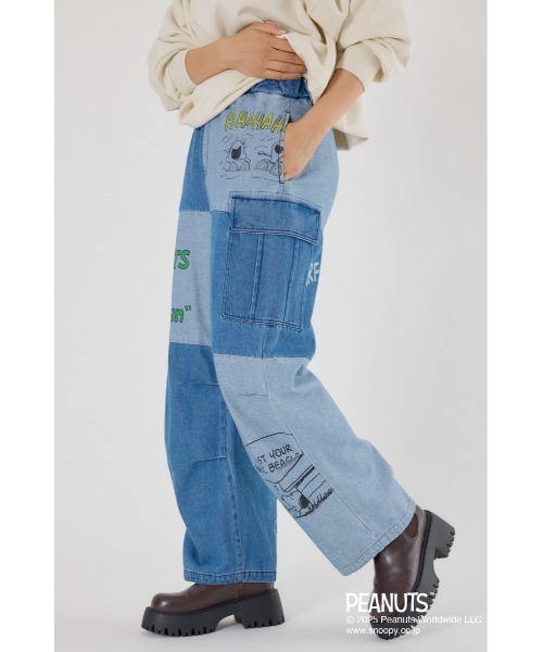 RODEO CROWNS WIDE BOWL(ロデオクラウンズワイドボウル)の「(PEANUTS) カスタムカーゴパンツ(カーゴパンツ・レディース・カーキ/オフホワイト/ブルー・SMALL/MEDIUM)」の16枚目の写真