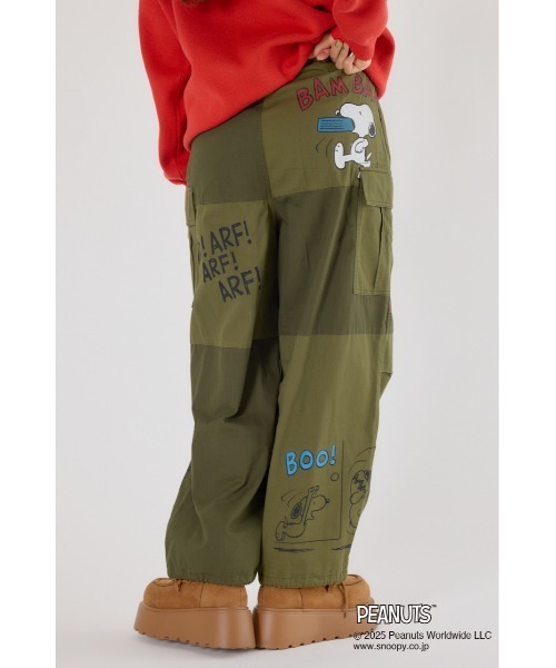 RODEO CROWNS WIDE BOWL(ロデオクラウンズワイドボウル)の「(PEANUTS) カスタムカーゴパンツ(カーゴパンツ・レディース・カーキ/オフホワイト/ブルー・SMALL/MEDIUM)」の7枚目の写真