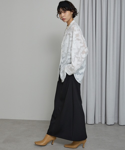 SOTT（ソット）の「Cut Jacquard Sheer Shirt / カットジャガードシアーシャツ（シャツ/ブラウス・レディース・アイボリー/ブラック・FREE）」の15枚目の写真