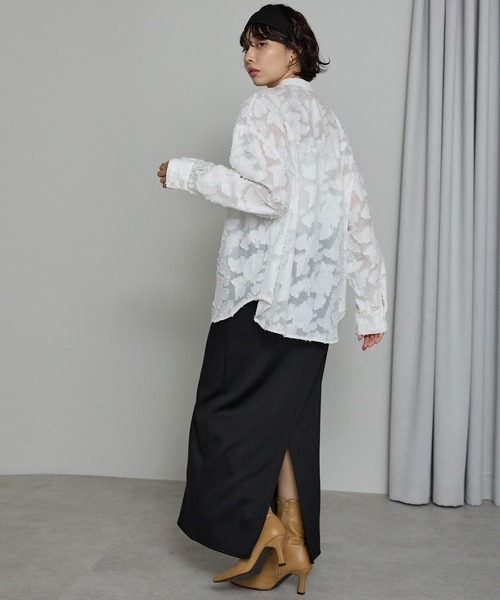 SOTT（ソット）の「Cut Jacquard Sheer Shirt / カットジャガードシアーシャツ（シャツ/ブラウス・レディース・アイボリー/ブラック・FREE）」の16枚目の写真