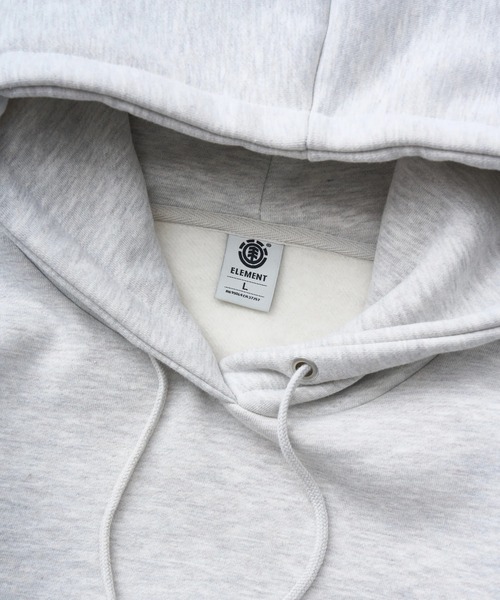 ELEMENT（エレメント）の「ELEMENT メンズ TAG2 HOOD パーカー 【2025年秋冬モデル】/エレメント裏起毛フロントロゴプリントプルオーバーパーカー・フーディー（パーカー・メンズ・ブラック系その他/ブラック/ホワイト系その他・X-LARGE/LARGE/MEDIUM）」の8枚目の写真
