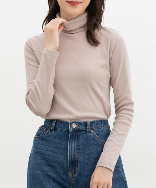 Honeys（ハニーズ）の「フライスタートルネック（Tシャツ/カットソー・レディース・ネイビー/オフホワイト/ヘザーチャコール/グレイッシュベージュ/ブラック/ブラウン系その他・L/LL/M/S）」の5枚目の写真