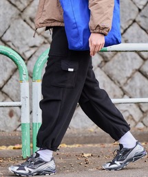 GERMAN TRAINER（ジャーマントレーナー）の「【MAISON CLUB】Basic Over Cargo FleecePants / ベーシックオーバーカーゴフリースパンツ KKP（カーゴパンツ）」