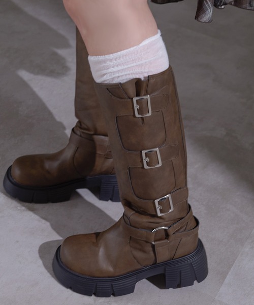 apres jour mignon（アプレジュールミニョン）の「ベルト付きブーツ（ブーツ・レディース・ブラウン系その他/ブラック・SMALL/LARGE/X-LARGE/MEDIUM）」の8枚目の写真