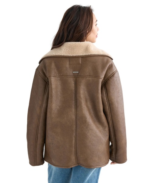 BILLABONG(ビラボン)の「BILLABONG レディース FAUX LEATHER MOUTON ジャケット 【2025年秋冬モデル】 @autumn/ビラボンレザーボアジャケット(ブルゾン・レディース・ブラウン系その他/ブラック・MEDIUM)」の6枚目の写真