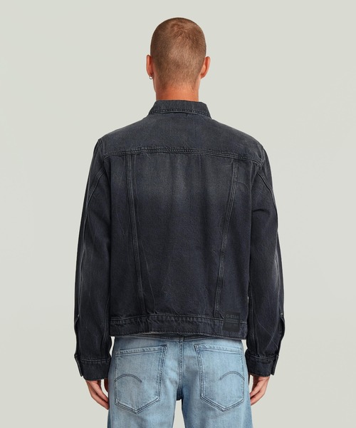 G-STAR(ジースター)の「DAKOTA JACKET/ヴィンテージライクウォッシュド加工クラシックスタイルデニムジャケット(デニムジャケット・メンズ・ブラック系その他・X-SMALL/MEDIUM/SMALL/LARGE/X-LARGE)」の2枚目の写真
