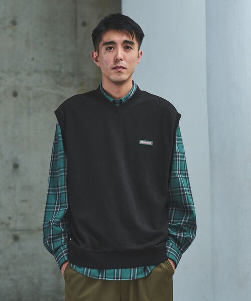 MARMOT（マーモット）の「【別注】＜Marmot＞GLR スタビリティ スウェット ベスト（ベスト・メンズ・ブラック/グレー系/パープル・L/M）」の2枚目の写真