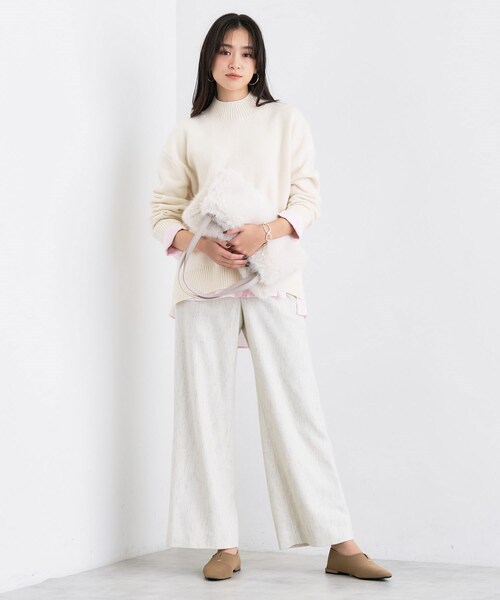 INDIVI(インディヴィ)の「【冬ニット人気NO.1!/カシミヤ混】ミドルゲージハイネックニット(ニット/セーター・レディース・オフホワイト/サックスブルー/ブラック系2/ネイビー/グレー系その他4/レッド系1/ブラウン系その他5・13/05/38/34/15 /19)」の10枚目の写真