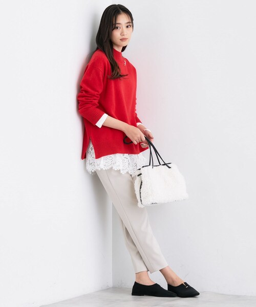 INDIVI(インディヴィ)の「【冬ニット人気NO.1!/カシミヤ混】ミドルゲージハイネックニット(ニット/セーター・レディース・オフホワイト/サックスブルー/ブラック系2/ネイビー/グレー系その他4/レッド系1/ブラウン系その他5・13/05/38/34/15 /19)」の15枚目の写真