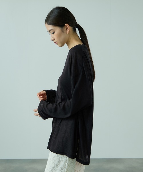 VICKY(ビッキー)の「セミシアーオーバーサイズカットソー≪手洗い可能≫(Tシャツ/カットソー・レディース・ブルー/アイボリー/ブラック・M)」の4枚目の写真