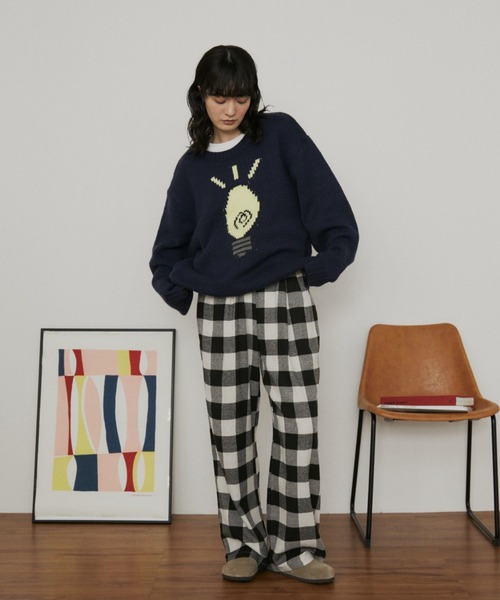 MERLOT（メルロー）の「ローゲージオーバーサイズモチーフニット（ニット/セーター・レディース・ブラウン/ベージュ/ネイビー・FREE）」の18枚目の写真