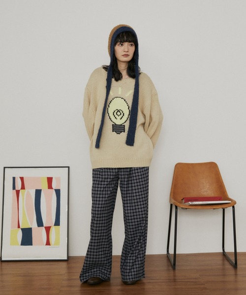 MERLOT（メルロー）の「ローゲージオーバーサイズモチーフニット（ニット/セーター・レディース・ブラウン/ベージュ/ネイビー・FREE）」の13枚目の写真