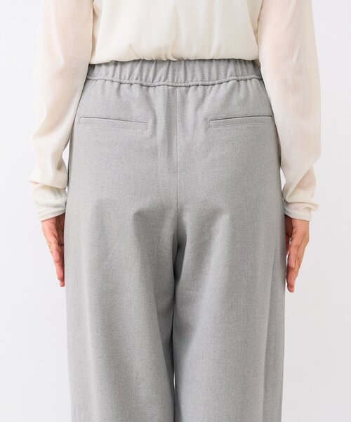 RIVE DROITE（リヴドロワ）の「【真冬まで暖か】両面起毛イージーストレートパンツ（その他パンツ・レディース・グレー/オフホワイト/モカ・38/36）」の17枚目の写真
