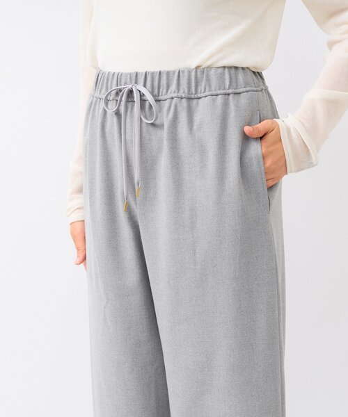 RIVE DROITE（リヴドロワ）の「【真冬まで暖か】両面起毛イージーストレートパンツ（その他パンツ・レディース・グレー/オフホワイト/モカ・38/36）」の16枚目の写真