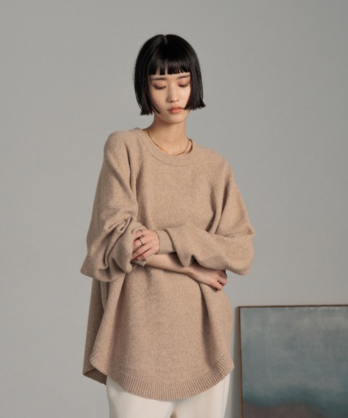 LOWRYS FARM（ローリーズファーム）の「シャツテイルニットプルオーバー  601945（ニット/セーター・レディース・ブラック/ベージュ/ブルー・FREE）」の19枚目の写真