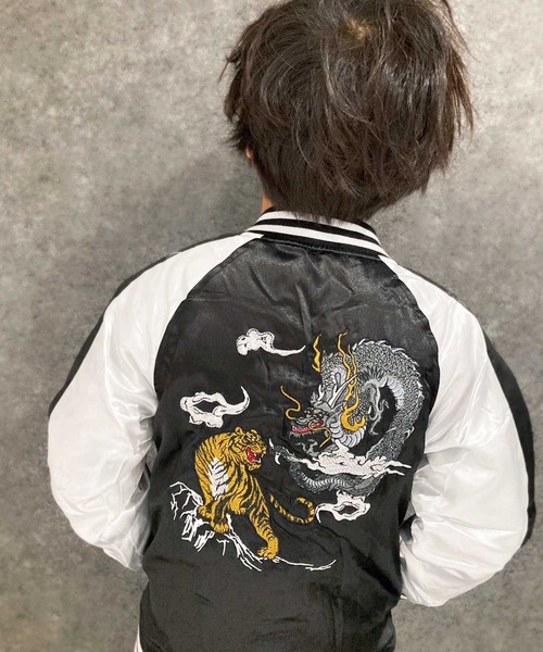 SHISKY(シスキー)の「スカジャン キッズ(スタジャン・キッズ・ブラック/ブラック系その他2/カーキ/ブラック系その他/ブラック系その他3/ブルー/ベージュ/ブルー系その他/レッド/レッド系その他・140/150/160/110/120/130)」の21枚目の写真