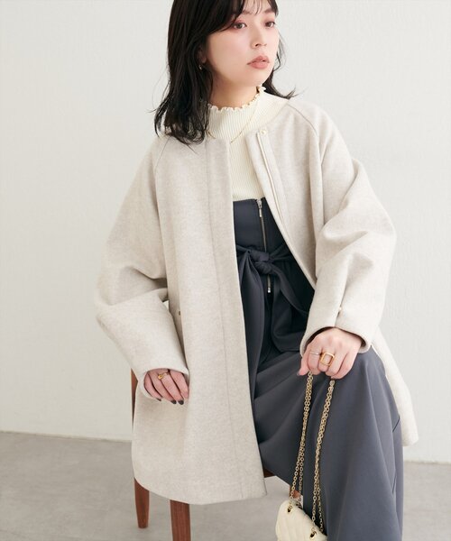 natural couture（ナチュラルクチュール）の「〈osono〉２WAYノーカラーコート（ノーカラーコート・レディース・チャコールグレー/モカ/アイボリー/ブラウン・FREE）」の5枚目の写真