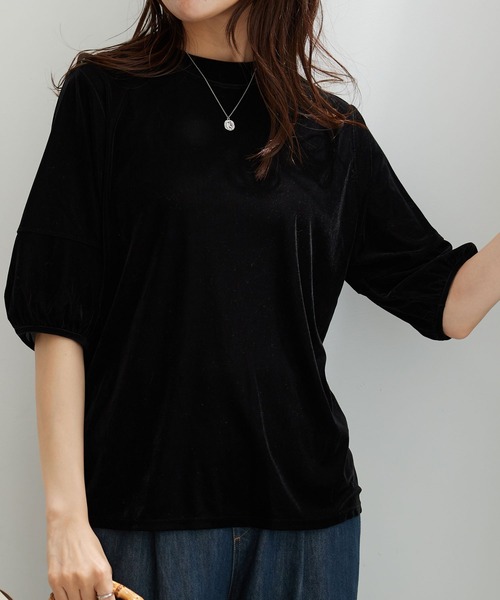 BELLUNA PLUS(ベルーナ)の「ベロア素材ふんわり袖プルオーバー(Tシャツ/カットソー・レディース・ブラック/ワイン/グレー・MEDIUM/X-LARGE/LARGE)」の2枚目の写真