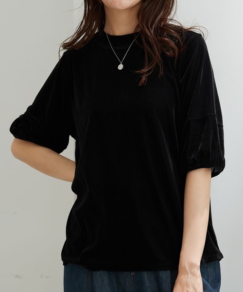 BELLUNA PLUS(ベルーナ)の「ベロア素材ふんわり袖プルオーバー(Tシャツ/カットソー・レディース・ブラック/ワイン/グレー・MEDIUM/X-LARGE/LARGE)」の12枚目の写真