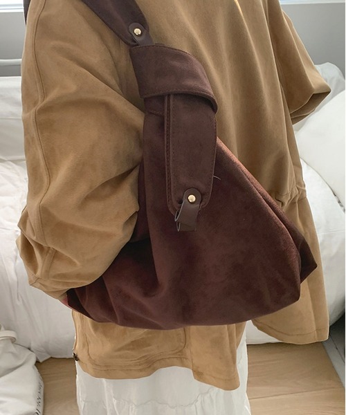 TABI PAL(タビパル)の「ワイドベルト ショルダーバッグ ハンドバッグ(ショルダーバッグ・レディース・ブラウン/キャメル/ピンク・FREE)」の7枚目の写真