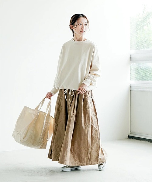 SOLAMONAT(ソラモナ)の「ペンネ天竺 モックネック裾ヒモプルオーバー(Tシャツ/カットソー・レディース・杢グレー/ヘザーチャコール/ホワイト/ブラック/カーキ/ライトピンク/グレイッシュベージュ/キナリ・FREE)」の11枚目の写真