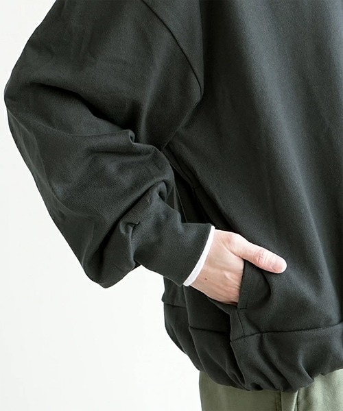 SOLAMONAT(ソラモナ)の「ペンネ天竺 モックネック裾ヒモプルオーバー(Tシャツ/カットソー・レディース・杢グレー/ヘザーチャコール/ホワイト/ブラック/カーキ/ライトピンク/グレイッシュベージュ/キナリ・FREE)」の20枚目の写真