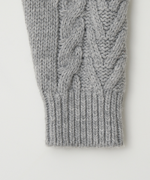 RONRON(ロンロン)の「COZY TOGGLE FISHERMAN KNIT CARDIGAN GREY(カーディガン/ボレロ・レディース・その他・FREE)」の6枚目の写真