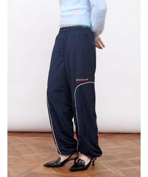 Kijun(キジュン)の「Logo Woven Jogger Pants Navy(スウェットパンツ・レディース・その他・SMALL/MEDIUM)」の2枚目の写真