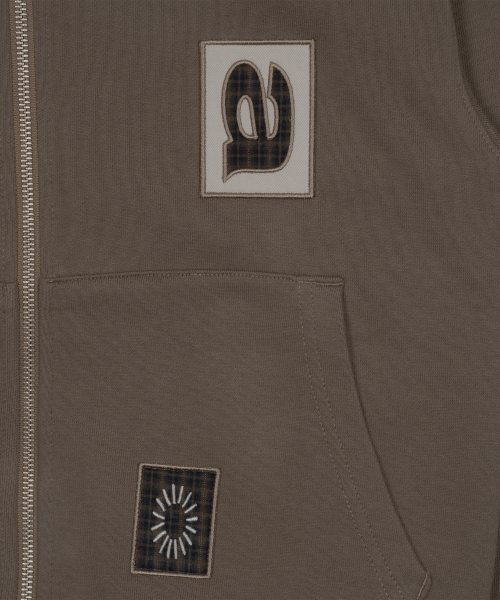 THECOLDESTMOMENT(ザコールデストモーメント)の「TCM frame hooded zip-up (brown)(パーカー・レディース・その他・SMALL/MEDIUM/LARGE)」の4枚目の写真