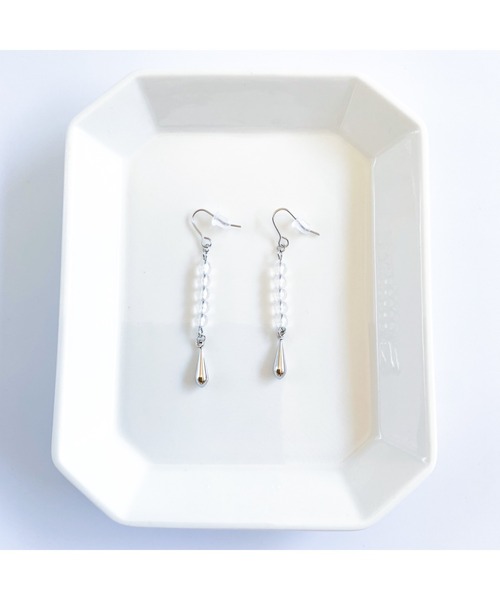 tone(トーン)の「【TOMEI LAB】ドロップ クリア ピアス(MA)(ピアス(両耳用)・レディース・クリア・FREE)」の3枚目の写真